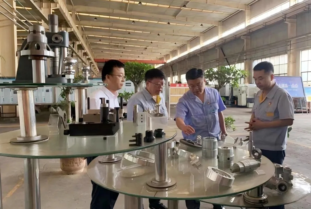 【集團(tuán)資訊】馬旭耀董事長調(diào)研零件公司、關(guān)中工具公司